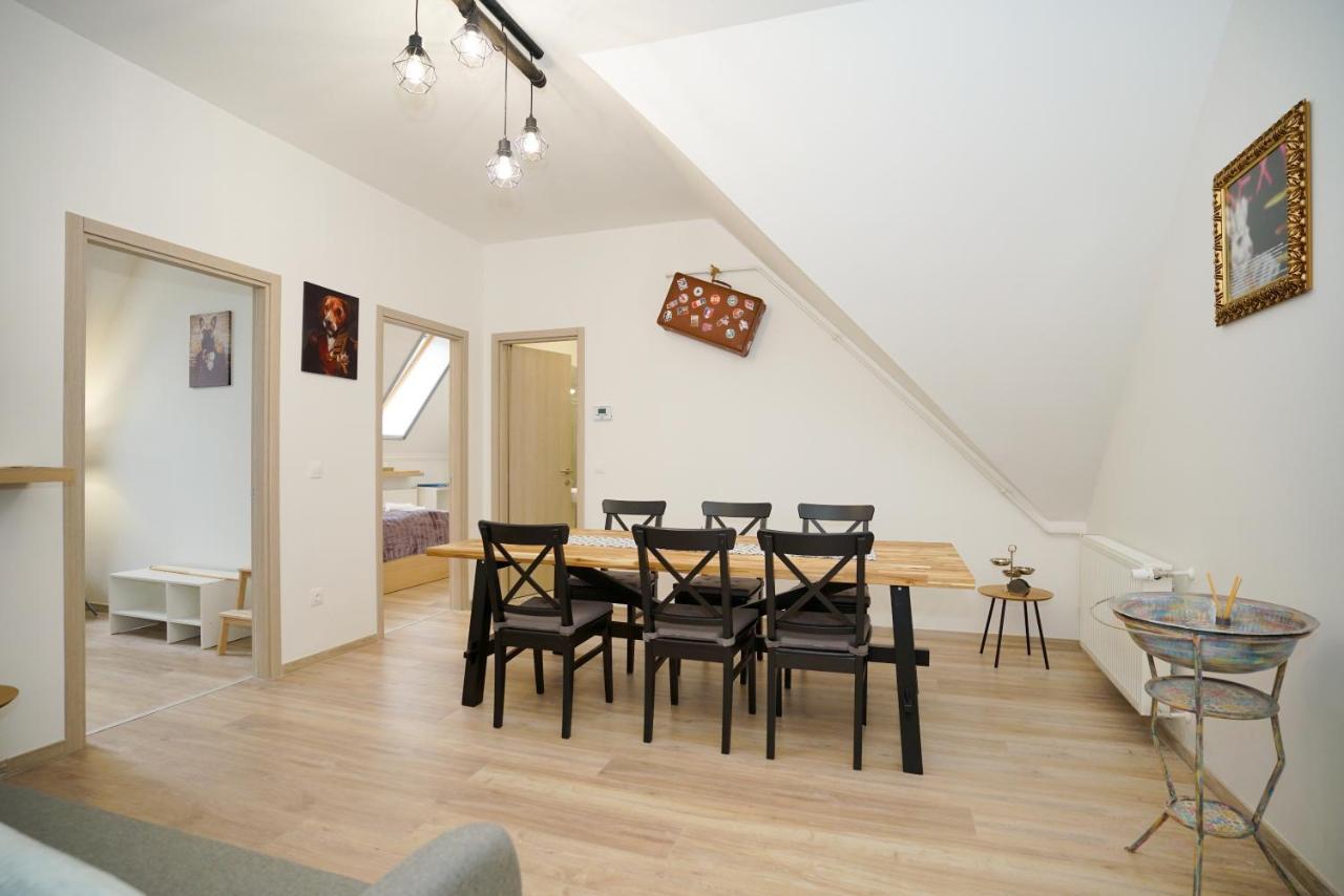 Koffer Apartman Eger Esterno foto